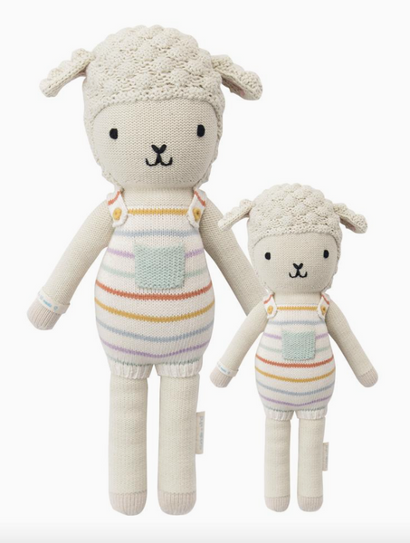 Avery the lamb 20"