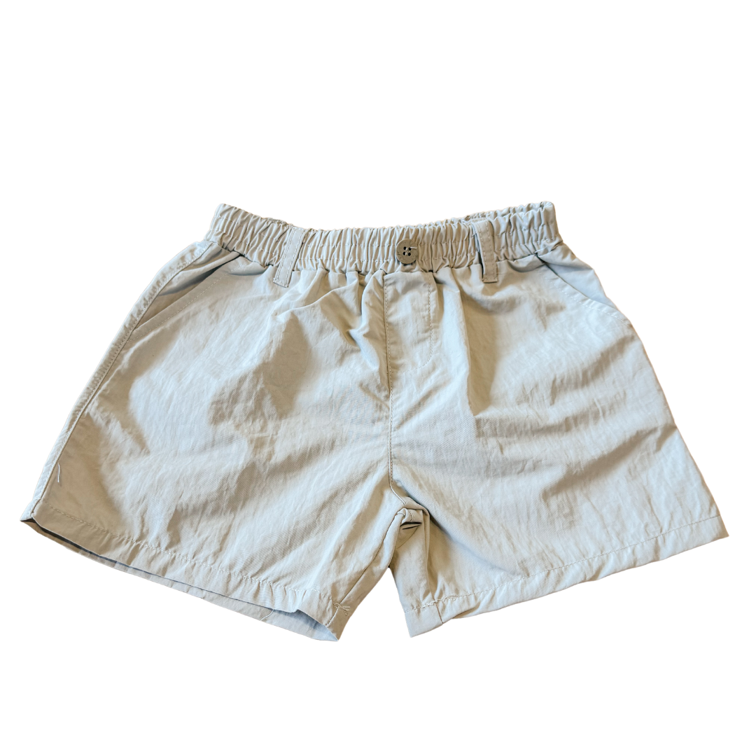 Maddox Shorts in Khaki – Beech & Boon